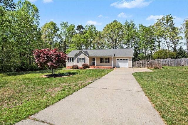 2618 Rocky Branch Road, Walkertown, NC 27051