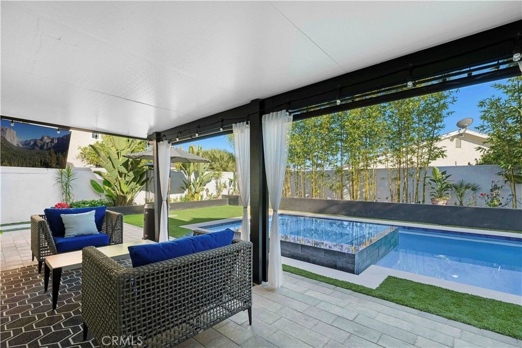 Image 24 of property listing at 24922 Hendon Street, Laguna Hills, CA 92653