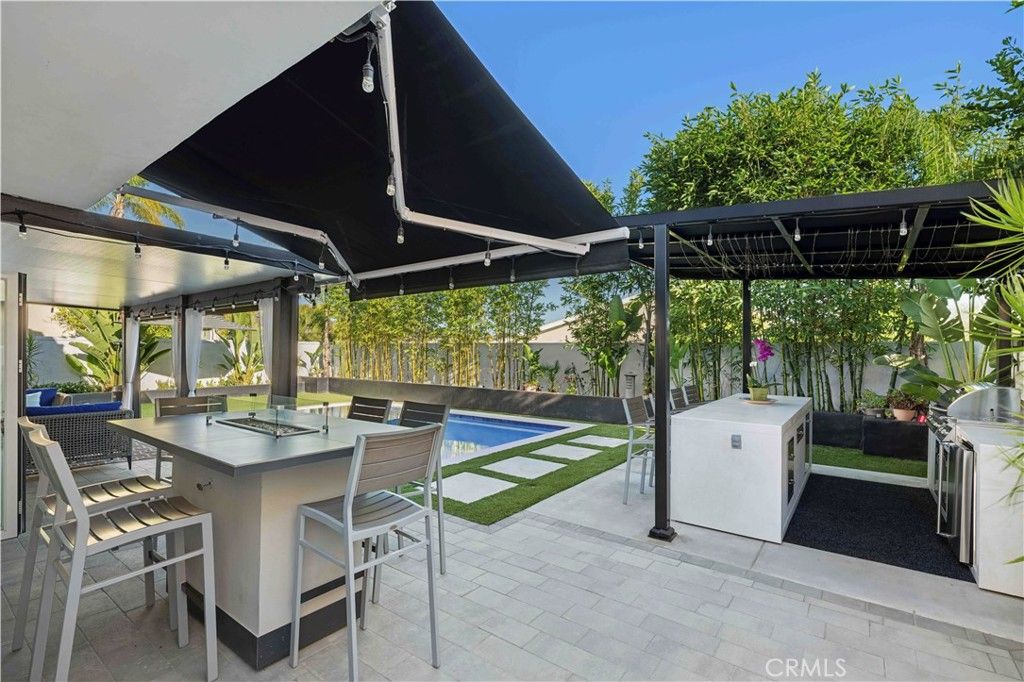 Image 33 of property listing at 24922 Hendon Street, Laguna Hills, CA 92653