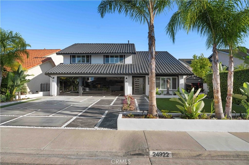 Image 49 of property listing at 24922 Hendon Street, Laguna Hills, CA 92653