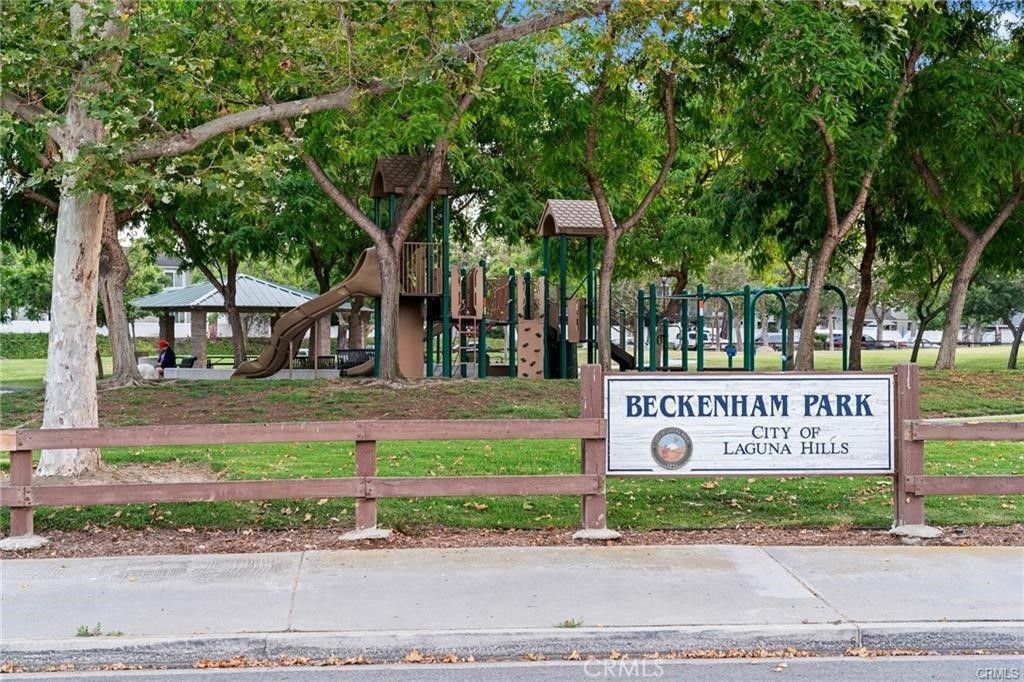 Image 54 of property listing at 24922 Hendon Street, Laguna Hills, CA 92653