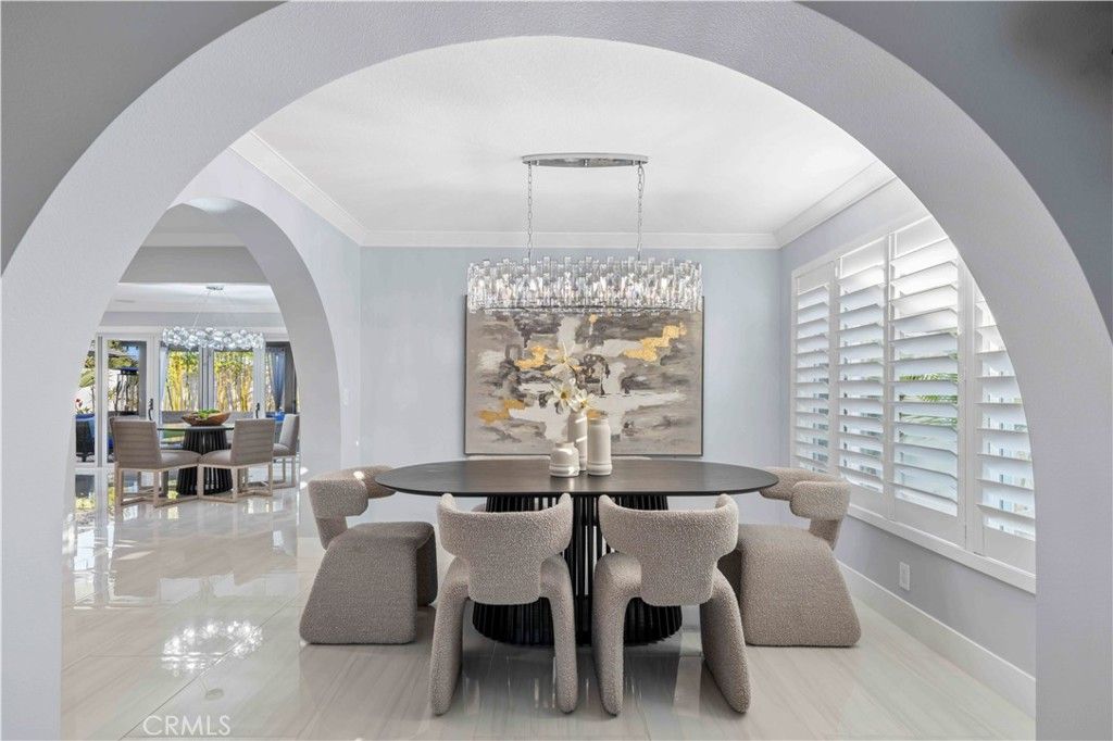 Image 9 of property listing at 24922 Hendon Street, Laguna Hills, CA 92653