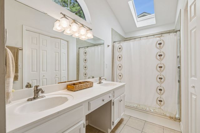 806 Brandyleigh Ct, Franklin, TN 37069