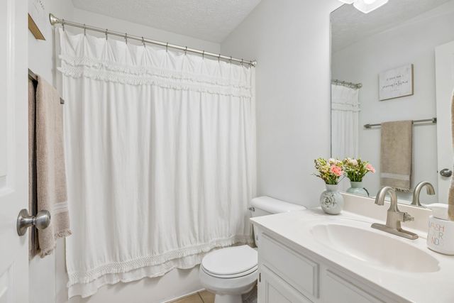 806 Brandyleigh Ct, Franklin, TN 37069