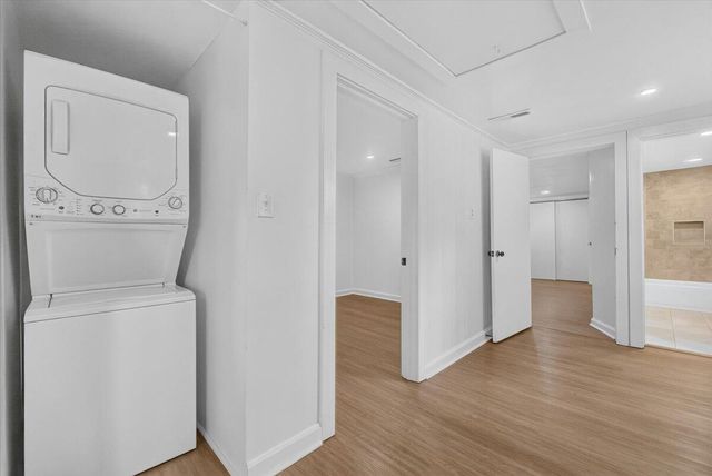 2023 Hugo Avenue, North Charleston, SC 29405