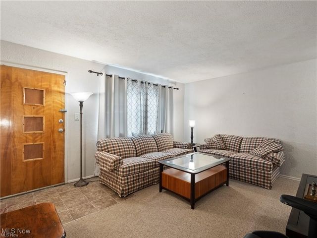 194 Dalepark Drive 5, Bedford, OH 44146