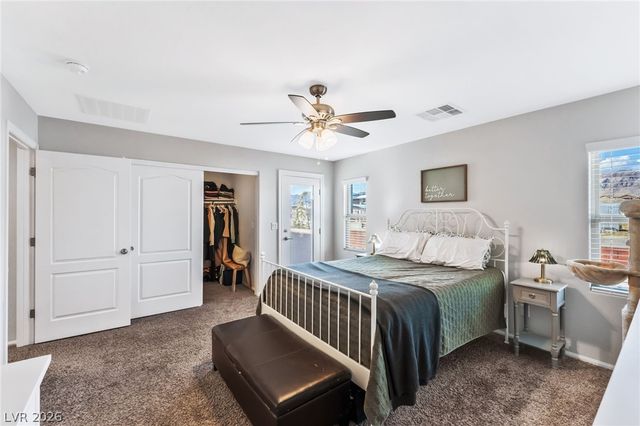 7235 Mulberry Forest Street, Las Vegas, NV 89166