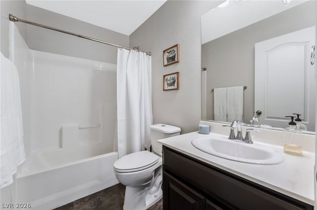 7235 Mulberry Forest Street, Las Vegas, NV 89166