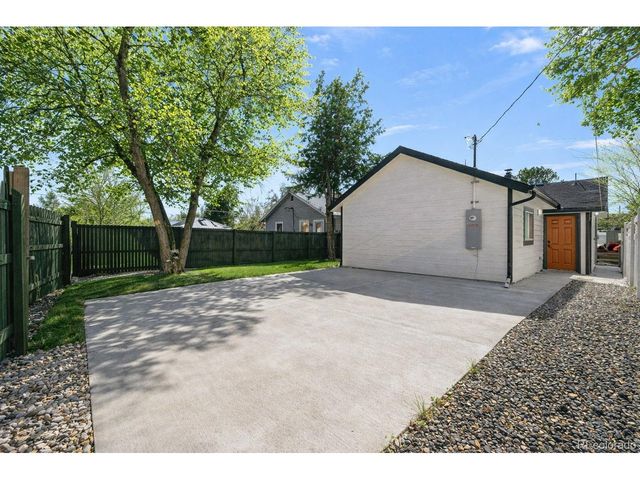 1784 S Downing St, Denver, CO 80210