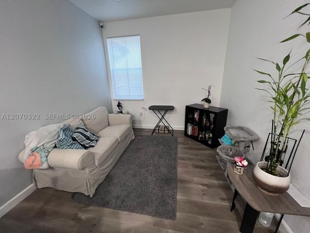 4435 SW 160th Ave 210, Miramar, FL 33027