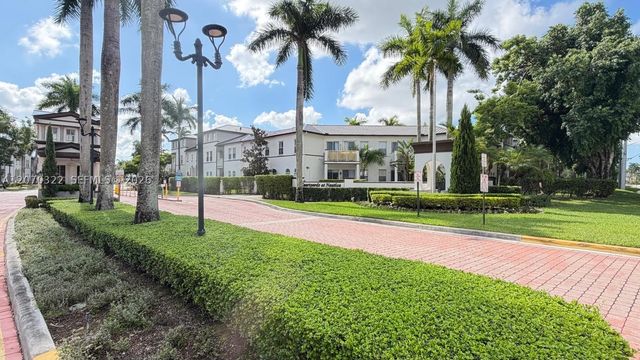 4435 SW 160th Ave 210, Miramar, FL 33027