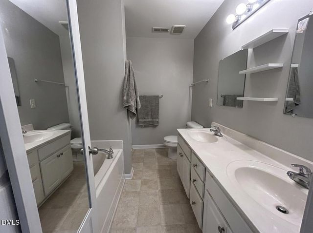 1020 Bungalow Park Drive, Apex, NC 27502