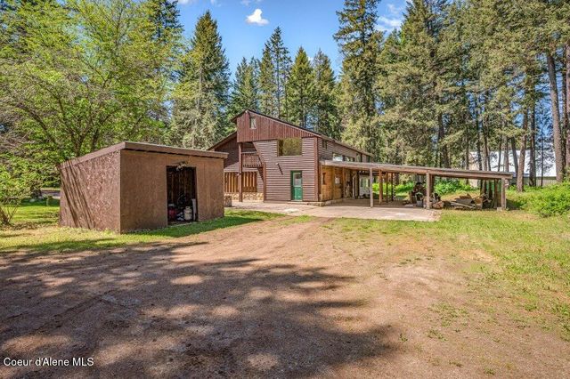 8473 E Apache TRL, Athol, ID 83801