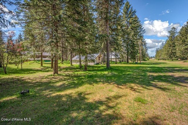 8473 E Apache TRL, Athol, ID 83801