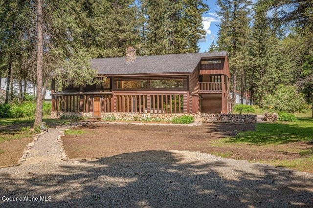 8473 E Apache TRL, Athol, ID 83801