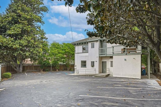 2084 Alameda Way, San Jose, CA 95126