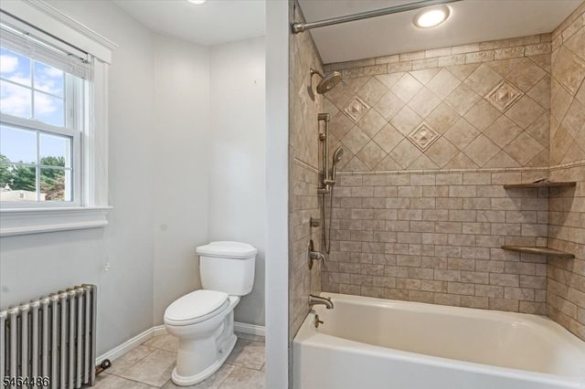 59 W Hanover Ave, Morris Plains Boro, NJ 07950