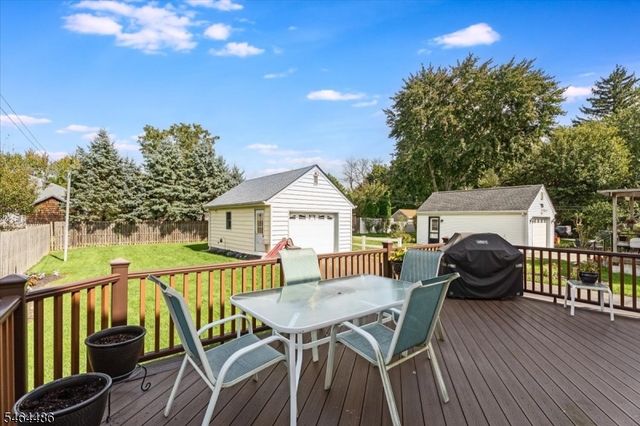 59 W Hanover Ave, Morris Plains Boro, NJ 07950
