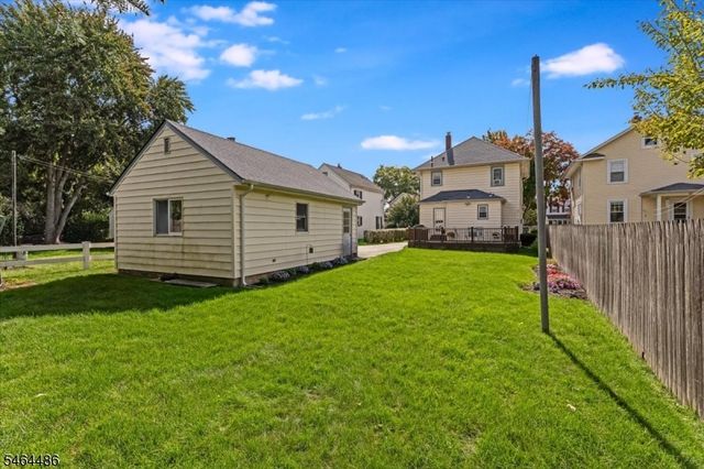 59 W Hanover Ave, Morris Plains Boro, NJ 07950