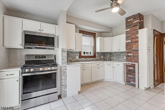 59 W Hanover Ave, Morris Plains Boro, NJ 07950