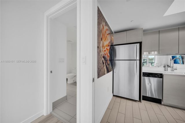 2602 E Hallandale Beach Blvd R2805, Hallandale Beach, FL 33009