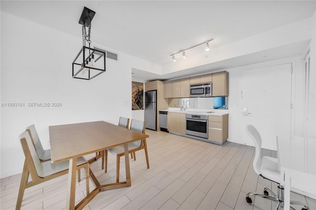 2602 E Hallandale Beach Blvd R2805, Hallandale Beach, FL 33009