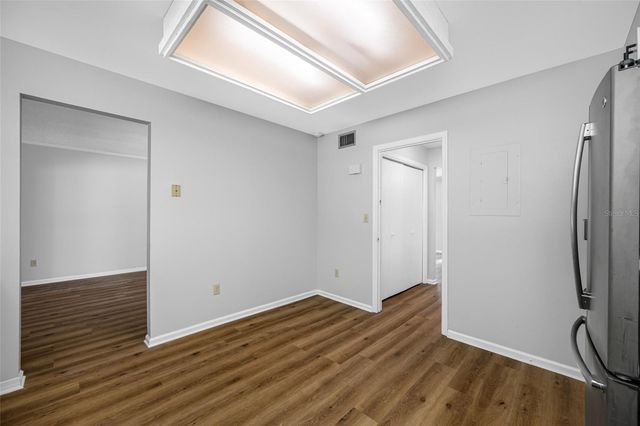 14809 WINDING CREEK COURT, Tampa, FL 33613