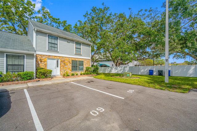 14809 WINDING CREEK COURT, Tampa, FL 33613