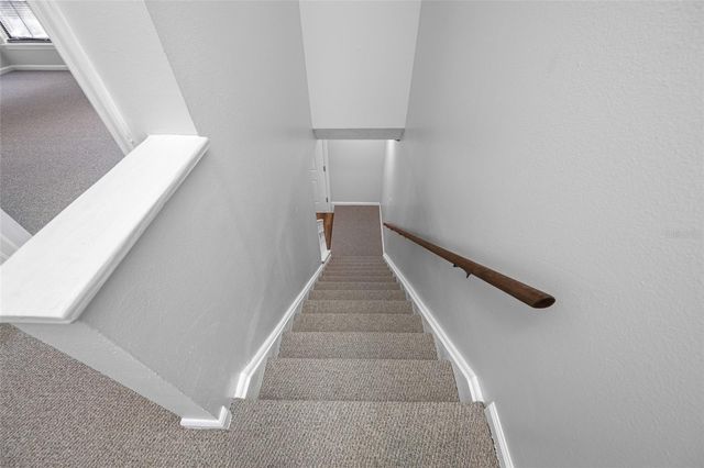 14809 WINDING CREEK COURT, Tampa, FL 33613