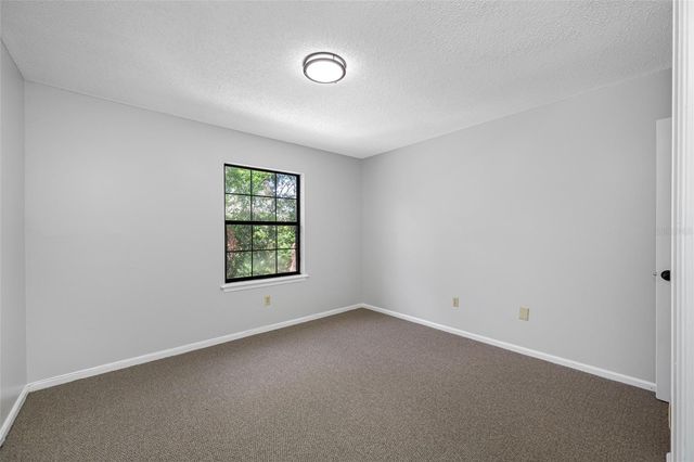 14809 WINDING CREEK COURT, Tampa, FL 33613