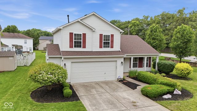 714 Laurel Wood Drive, Greenwood, IN 46143