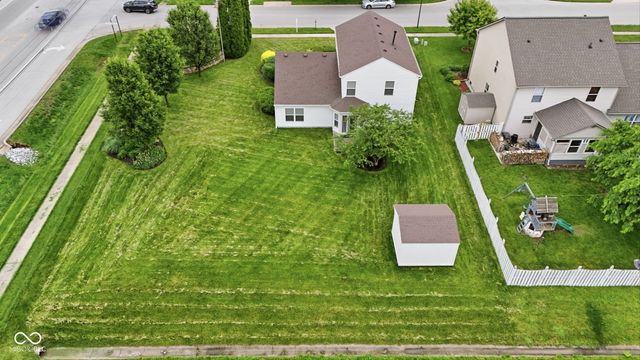 714 Laurel Wood Drive, Greenwood, IN 46143