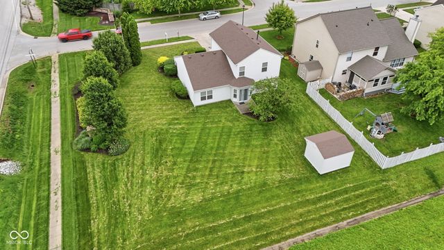 714 Laurel Wood Drive, Greenwood, IN 46143