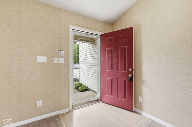 714 Laurel Wood Drive, Greenwood, IN 46143