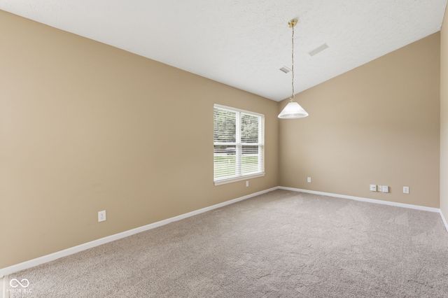 714 Laurel Wood Drive, Greenwood, IN 46143