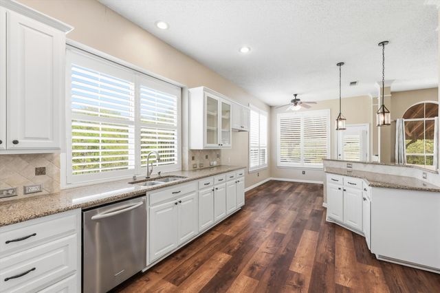 3013 Creek Haven Drive, Highland Village, TX 75077