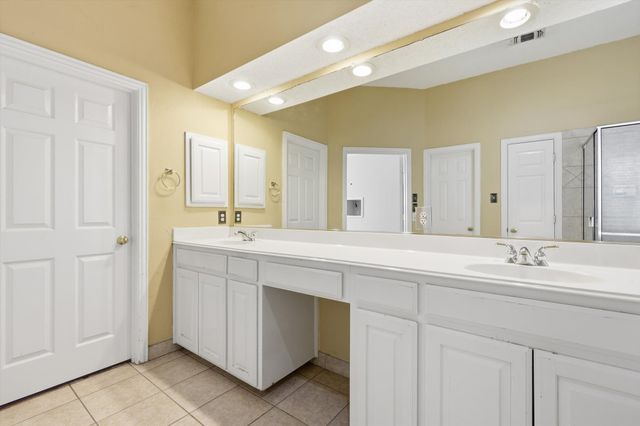 3013 Creek Haven Drive, Highland Village, TX 75077