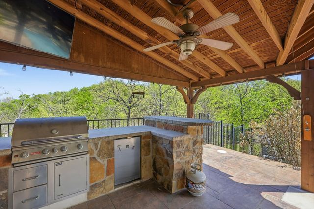 3013 Creek Haven Drive, Highland Village, TX 75077