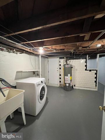 3906 COLBORNE RD, Baltimore, MD 21229