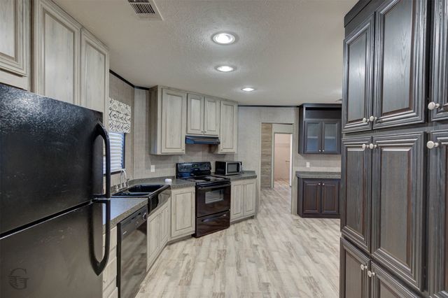 514 Middleton Road, Stonewall, LA 71078