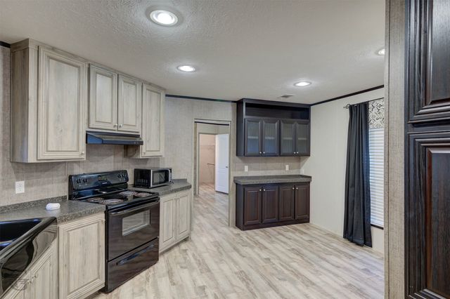 514 Middleton Road, Stonewall, LA 71078