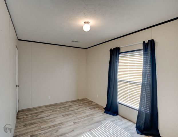 514 Middleton Road, Stonewall, LA 71078