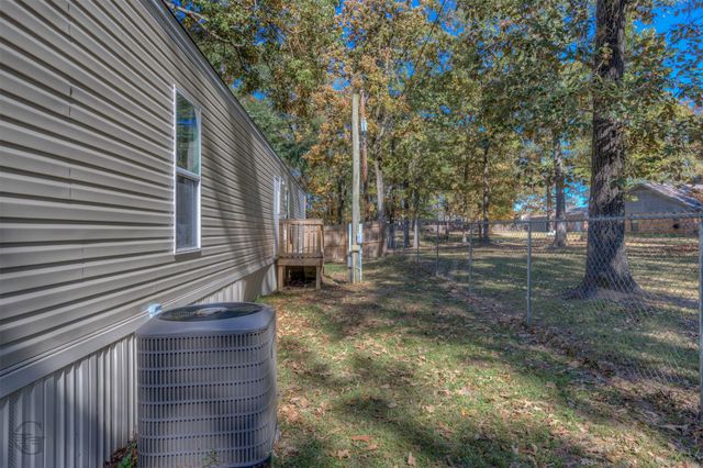 514 Middleton Road, Stonewall, LA 71078