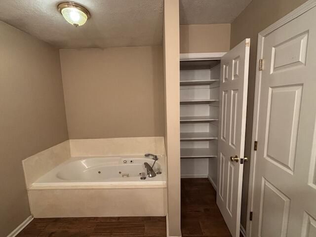 2100 Hickory, Deridder, LA 70634