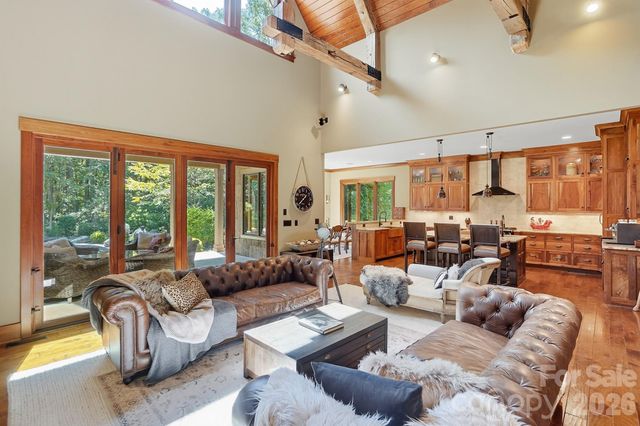 9208 Flying Eagle Lane, Charlotte, NC 28278