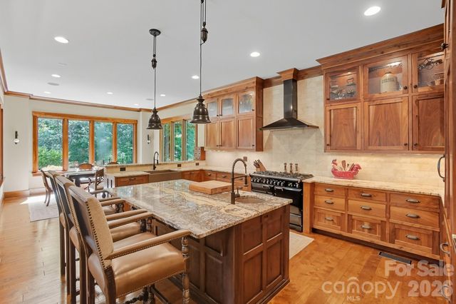 9208 Flying Eagle Lane, Charlotte, NC 28278