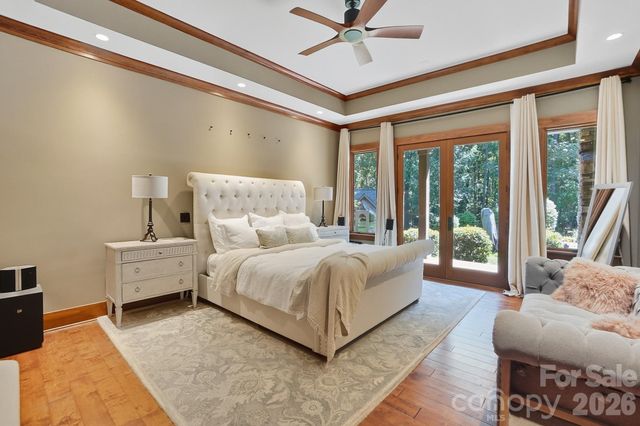 9208 Flying Eagle Lane, Charlotte, NC 28278