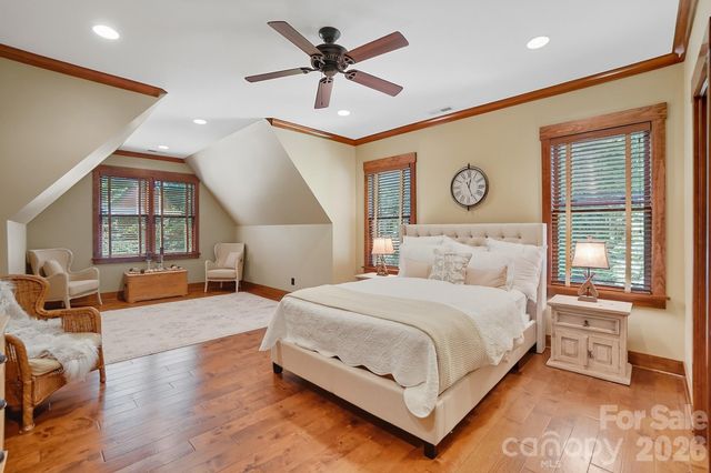 9208 Flying Eagle Lane, Charlotte, NC 28278