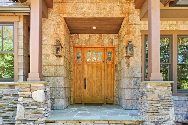 9208 Flying Eagle Lane, Charlotte, NC 28278