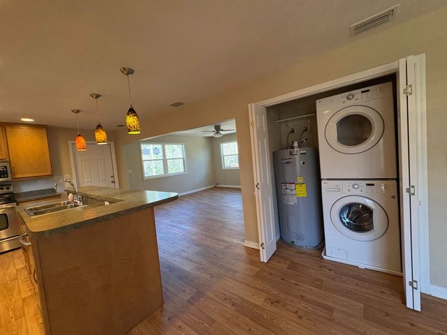 1714 NE RIVER Road, Steinhatchee, FL 32359